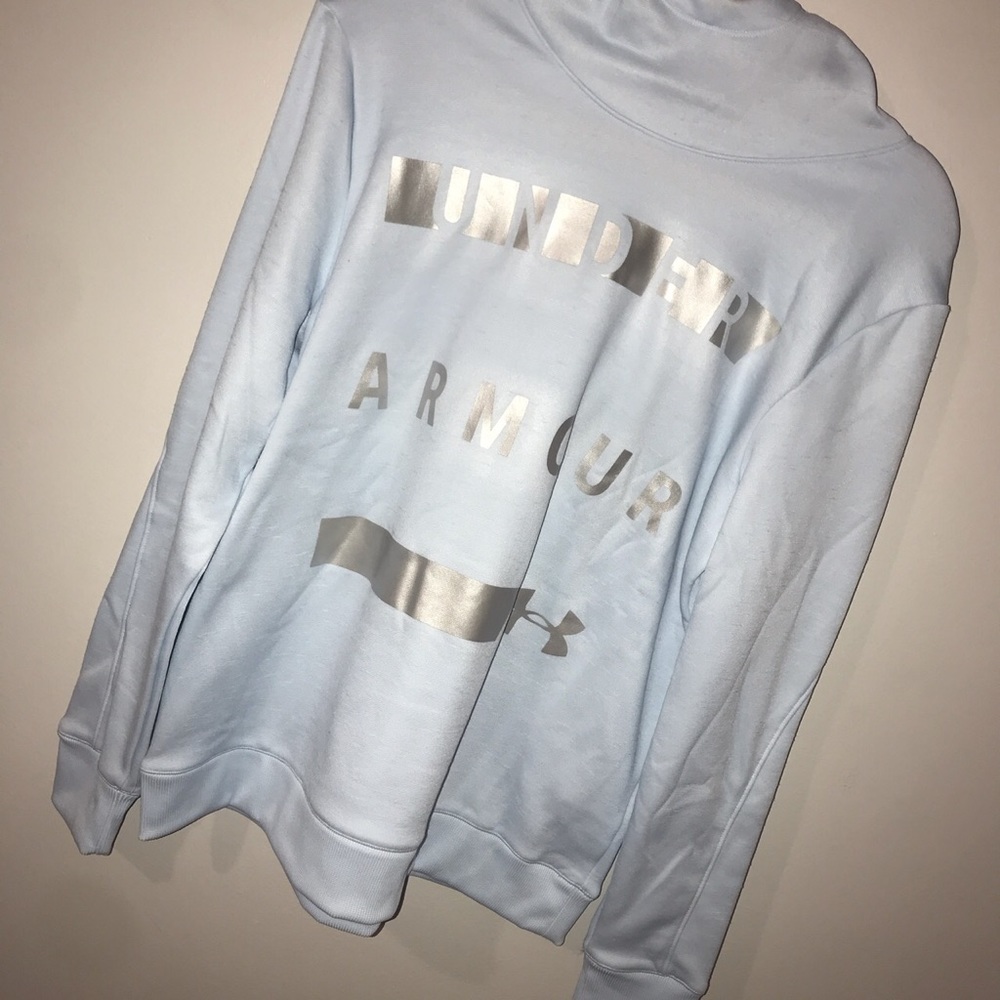 Under Armour Sweatshirt